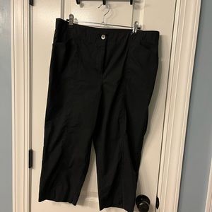Chicos capris in black, size 2 in Chico’s unique, size 12 in U.S standard.